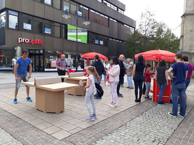 Tischtennis auf dem Balinger Marktplatz: Die Jusos machen's möglich
