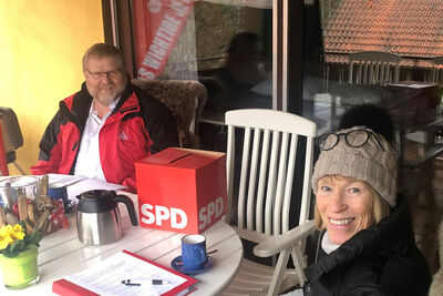 SPD-Landtagskandidatin Annegret Lang und Michael Föst, erster Bevollmächtigter der IG Metall Albstadt